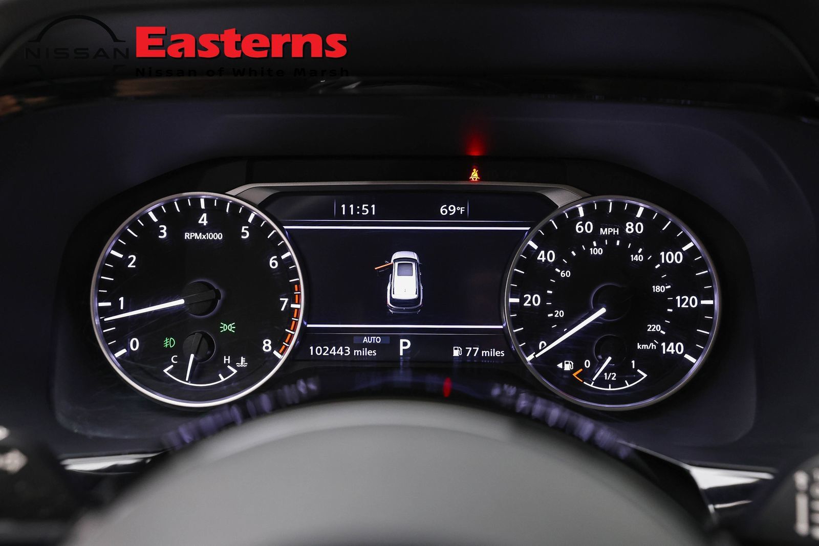 Used 2022 Nissan Pathfinder SL AWD/4WD image 17