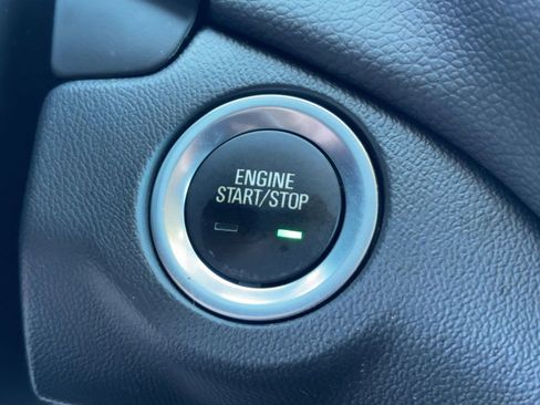 Used 2022 Chevrolet Equinox LT image 21