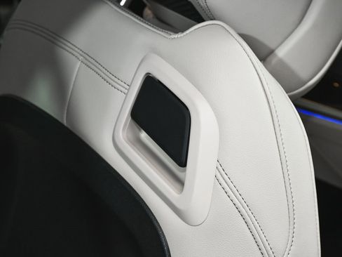 Used 2023 BMW 440i xDrive M440i xDrive w/ Premium Package image 70