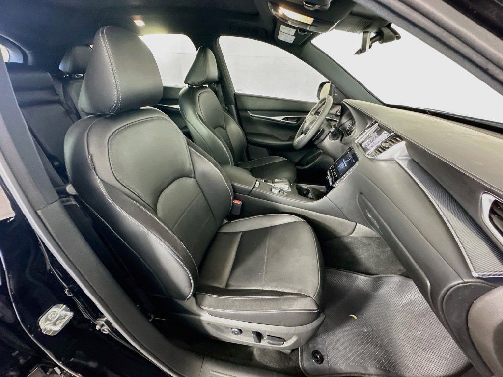 Used 2023 INFINITI QX50 Sport AWD/4WD image 29