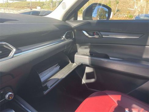 Used 2023 MAZDA CX-5 Carbon Edition image 34