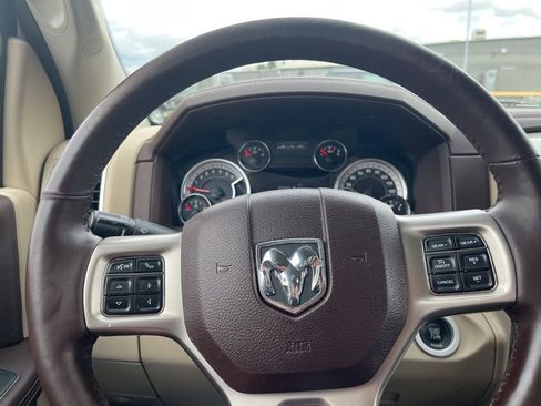 Used 2014 RAM 1500 Laramie w/ Convenience Group AWD/4WD image 14