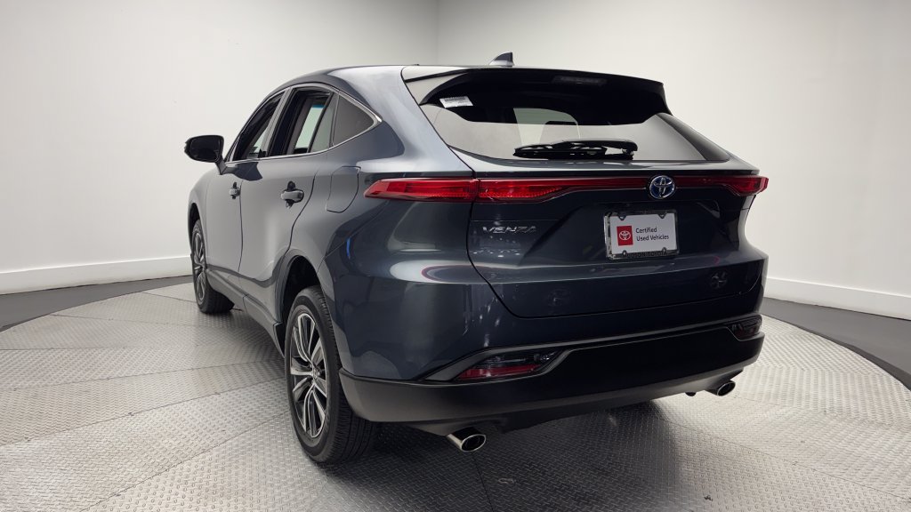 Certified 2023 Toyota Venza LE AWD/4WD image 33