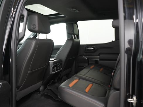 Used 2020 GMC Sierra 1500 AT4 w/ AT4 Premium Package AWD/4WD image 19