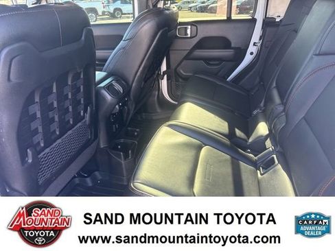 Used 2021 Jeep Gladiator Mojave image 15