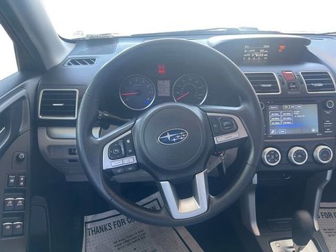 Used 2017 Subaru Forester 2.5i w/ Alloy Wheel Package image 12
