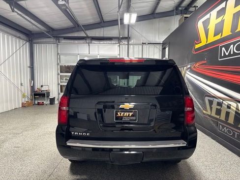 Used 2016 Chevrolet Tahoe LTZ AWD/4WD image 18