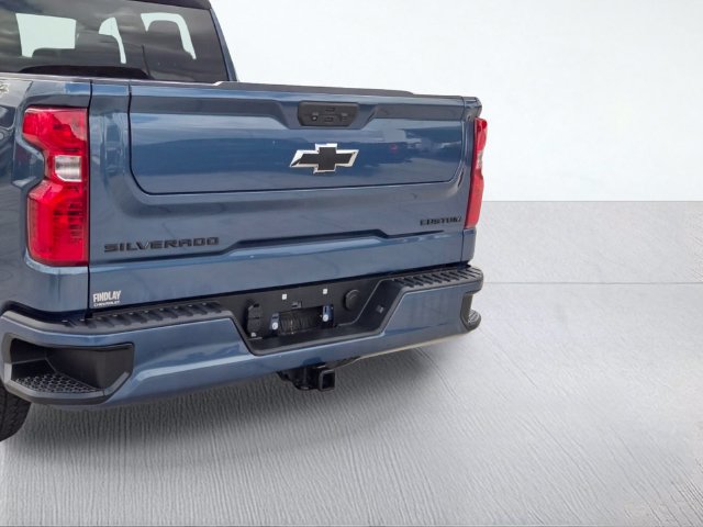 Certified 2024 Chevrolet Silverado 1500 Custom w/ Turbomax Blackout Package AWD/4WD image 5