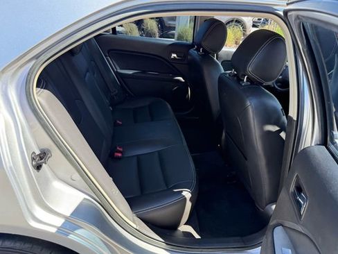 Used 2012 Ford Fusion SEL image 18