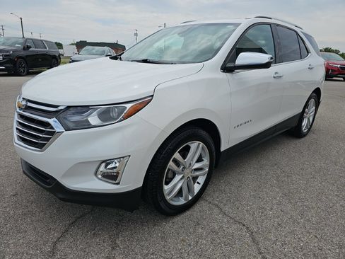Used 2018 Chevrolet Equinox Premier FWD image 3