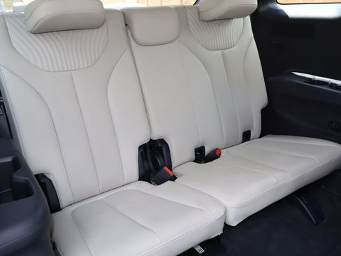 Used 2024 Hyundai Palisade Calligraphy AWD/4WD image 19