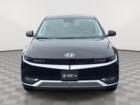 Used 2024 Hyundai Ioniq 5 SEL image 2