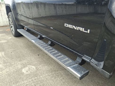 Used 2017 GMC Canyon Denali AWD/4WD image 5