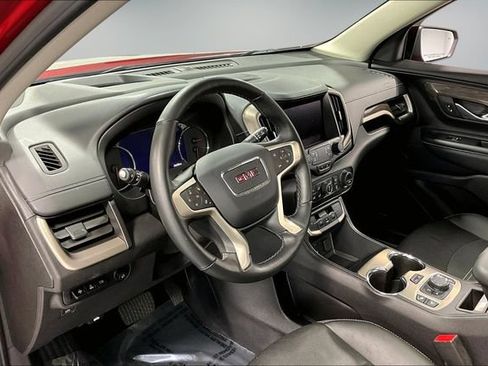 Used 2024 GMC Terrain Denali w/ Denali Premium Package AWD/4WD image 18