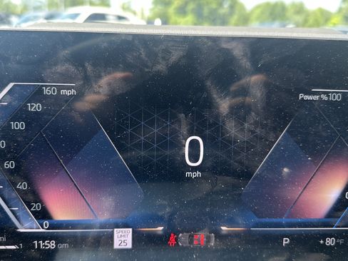 Used 2025 BMW 330i xDrive Sedan w/ Premium Package image 20