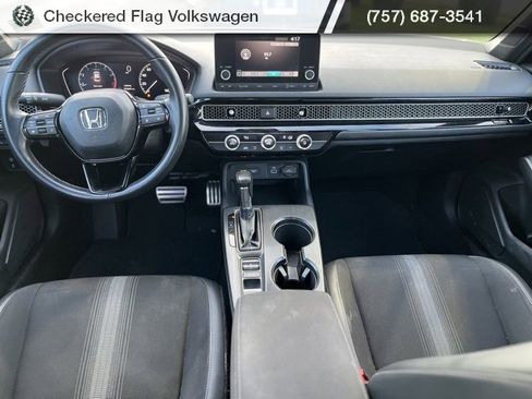 Used 2023 Honda Civic Sport image 26