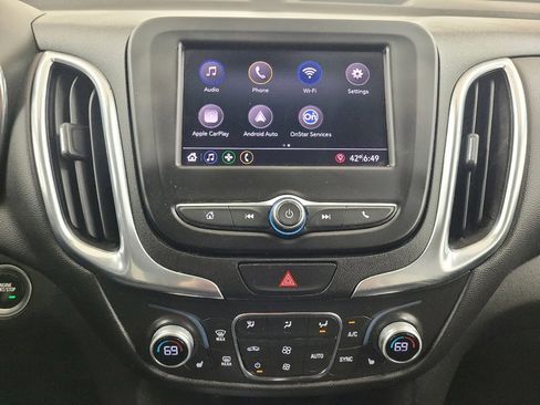 Used 2021 Chevrolet Equinox LT FWD image 25