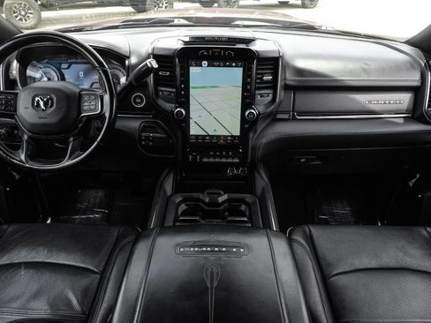 Used 2022 RAM 2500 Limited AWD/4WD image 24