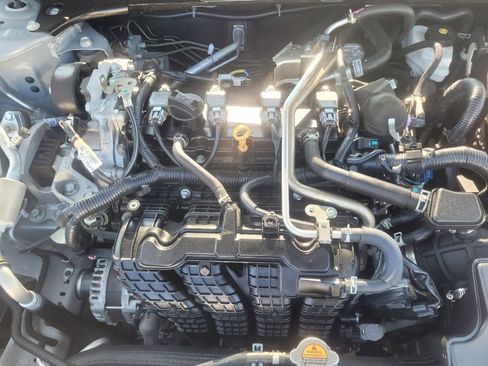 Used 2022 Nissan Altima 2.5 S FWD image 30