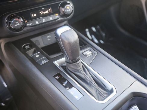 Used 2026 Nissan Kicks SV image 21