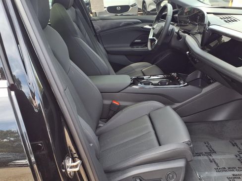Used 2025 Audi A6 e-tron Premium Plus w/ Premium Plus RWD image 22