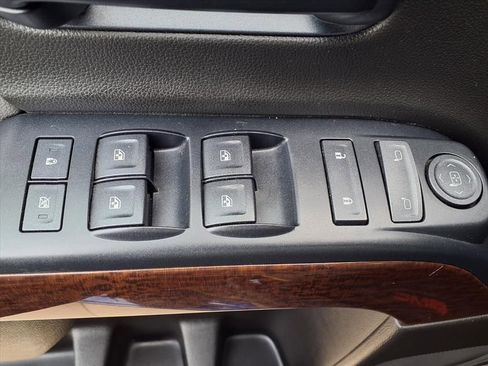 Used 2014 GMC Sierra 1500 SLE w/ Texas SLE Value Package image 11