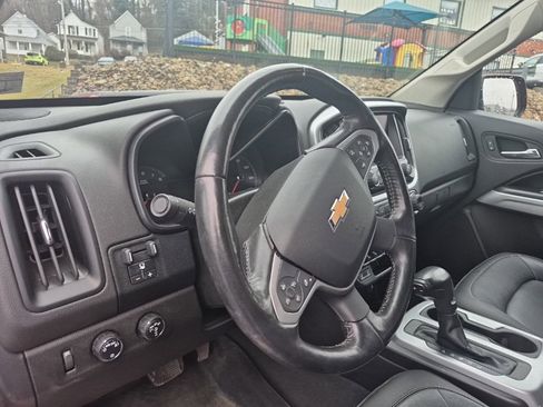 Used 2019 Chevrolet Colorado ZR2 image 10