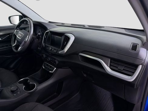 Used 2024 GMC Terrain SLE w/ Driver Convenience Package image 27