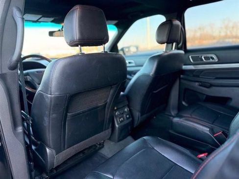 Used 2016 Ford Explorer Sport w/ Equipment Group 401A AWD/4WD image 18