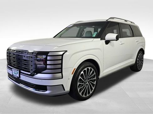 Used 2026 Hyundai Palisade Calligraphy AWD/4WD image 3