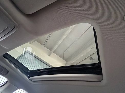 Used 2024 Honda Accord EX image 30