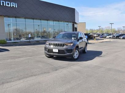 Used 2025 Jeep Grand Cherokee Laredo w/ Luxury Tech Group I