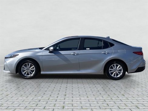 Certified 2025 Toyota Camry LE image 2