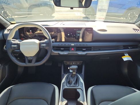 New 2026 Kia K4 GT-Line w/ GT-Line Premium Package FWD image 17