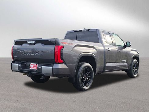 Used 2022 Toyota Tundra Limited image 3