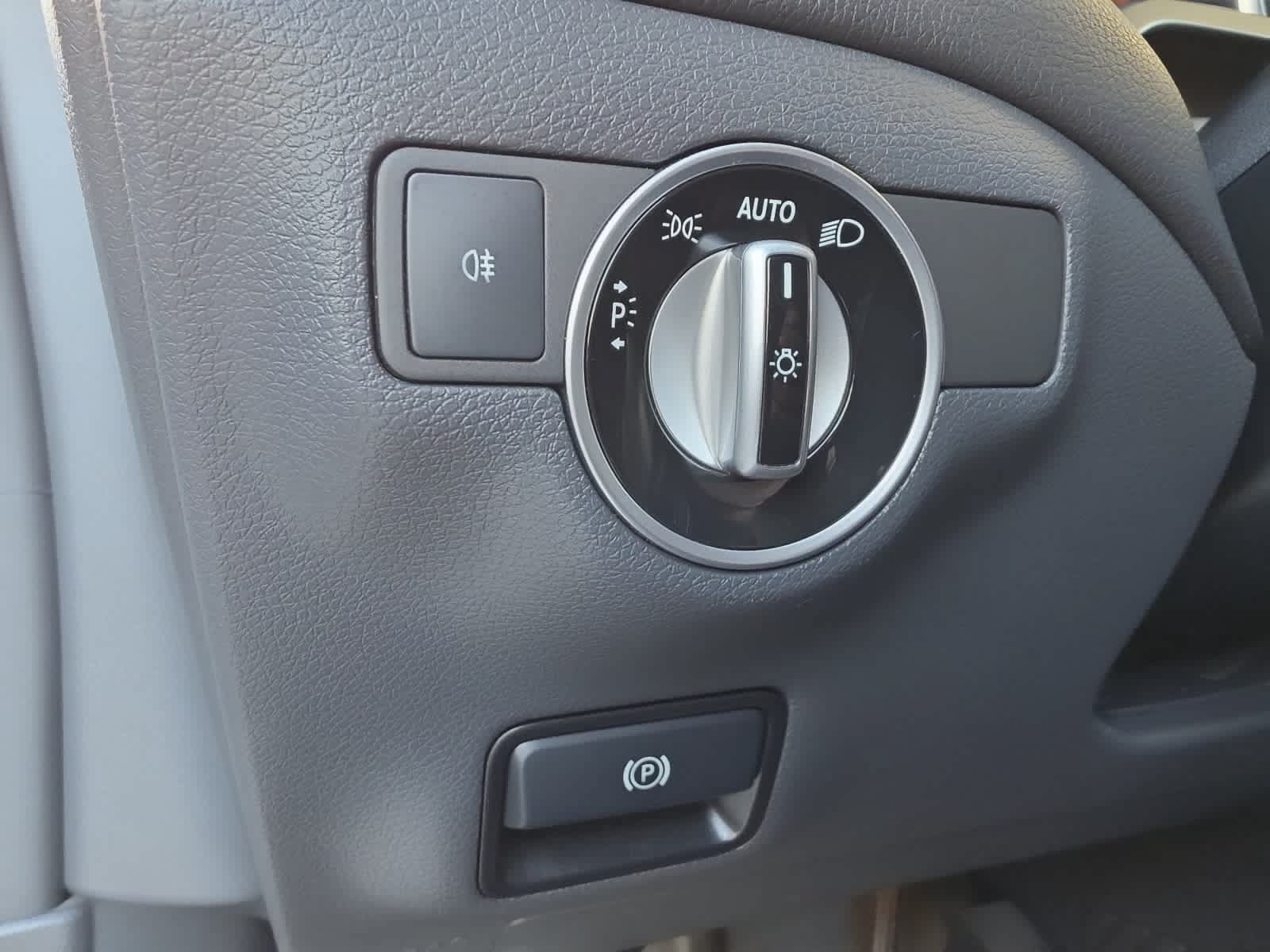 Used 2019 Mercedes-Benz CLA 250 image 25