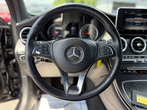 Used 2019 Mercedes-Benz GLC 300 4MATIC Coupe w/ Multimedia Package image 21
