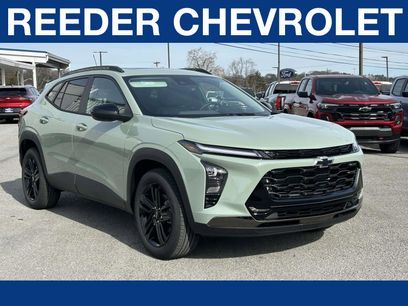 New 2026 Chevrolet Trax ACTIV w/ Sunroof Package