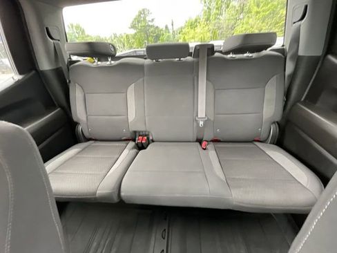 Used 2024 Chevrolet Silverado 1500 Custom w/ Turbomax Blackout Package AWD/4WD image 15