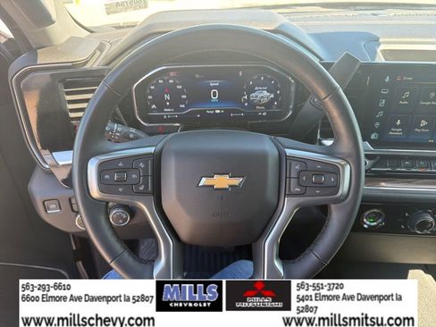 Used 2024 Chevrolet Silverado 1500 LT AWD/4WD image 12
