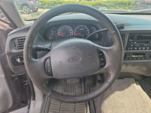 Used 2002 Ford F150 4x4 SuperCrew image 14