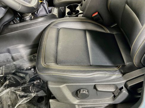 Used 2022 Ford Bronco Badlands w/ Sasquatch Package AWD/4WD image 18