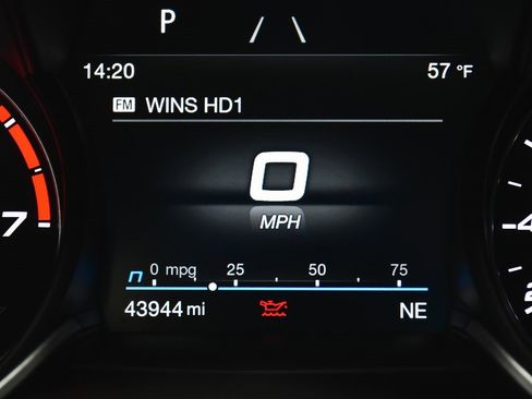 Used 2023 Alfa Romeo Stelvio Veloce image 21