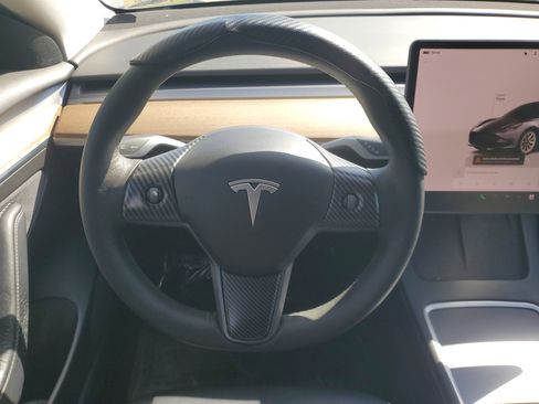 Used 2022 Tesla Model 3 Base image 22