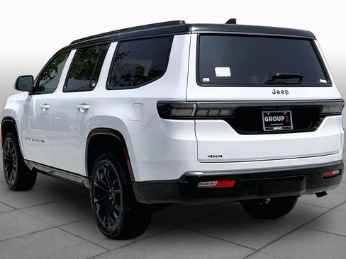 New 2026 Jeep Grand Wagoneer Summit AWD/4WD image 10