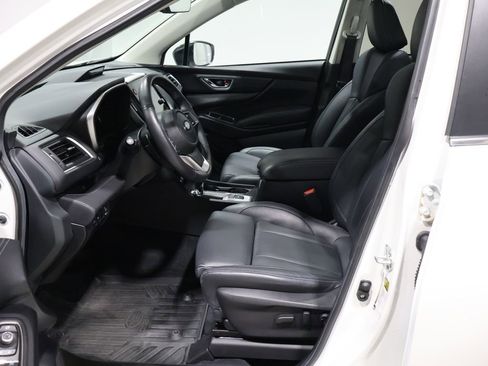 Used 2024 Subaru Ascent Limited w/ Technology Package image 10
