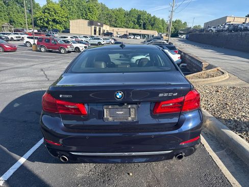 Used 2018 BMW 530e xDrive AWD/4WD image 5