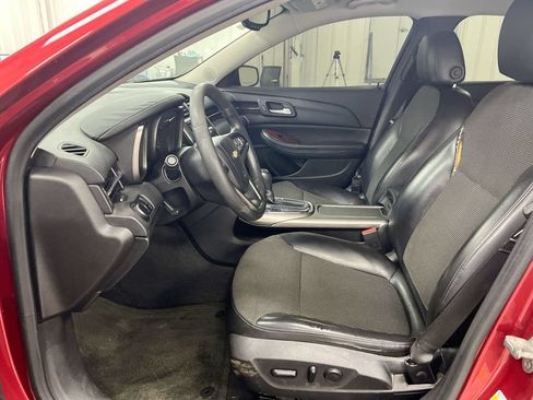 Used 2013 Chevrolet Malibu Eco w/ Power Convenience Package FWD image 19
