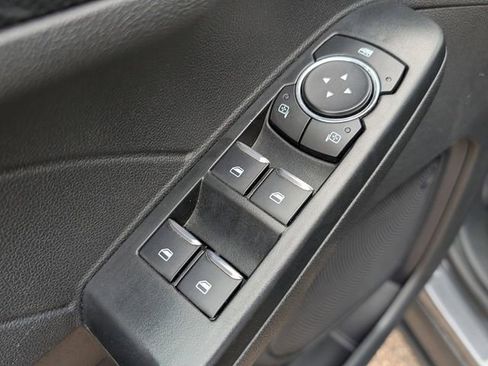 Used 2025 Ford Escape ST-Line AWD/4WD image 14