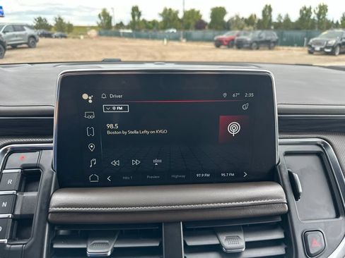 Certified 2022 GMC Yukon SLT AWD/4WD image 3